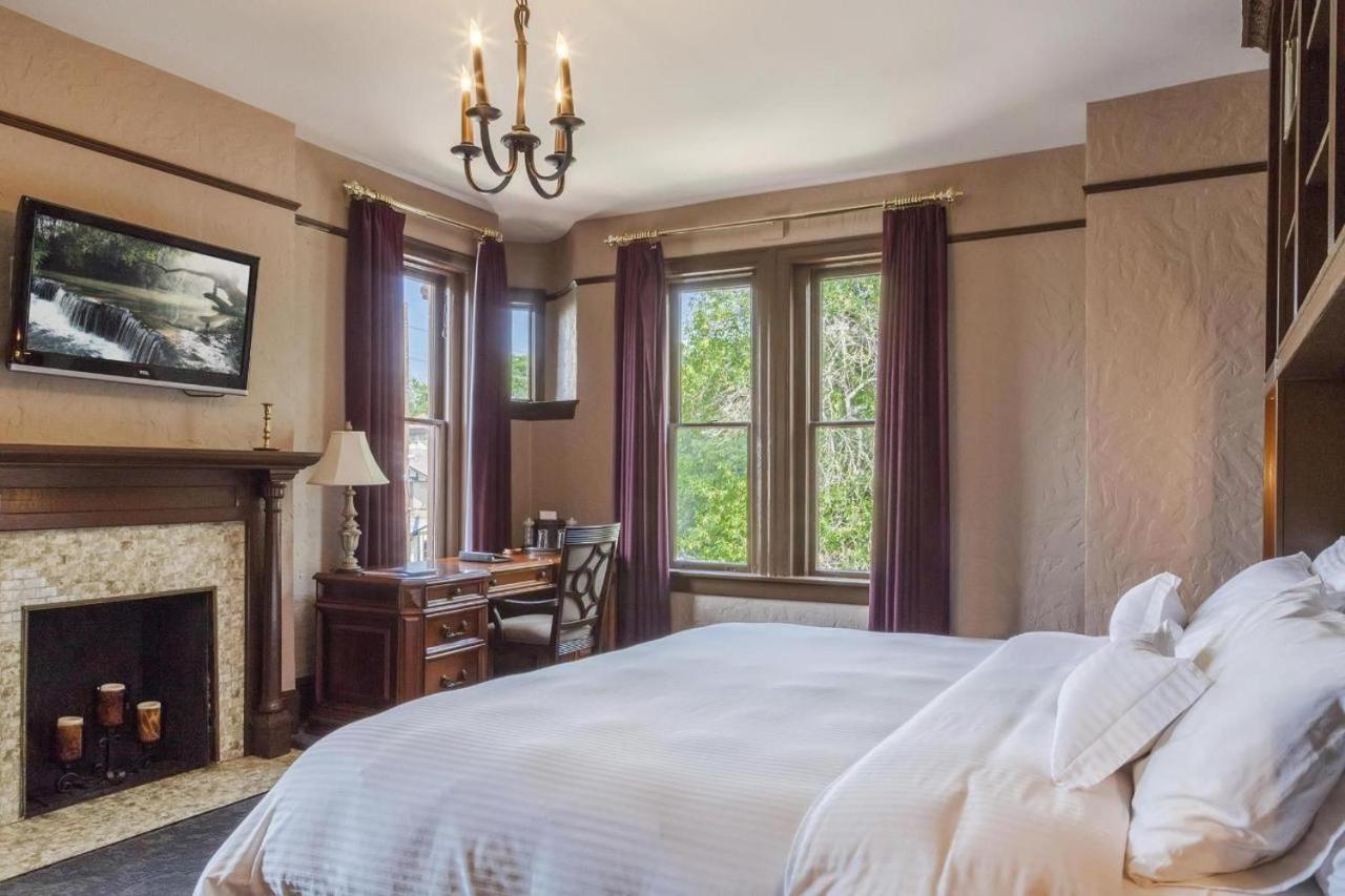 Patterson Inn Денвер Экстерьер фото